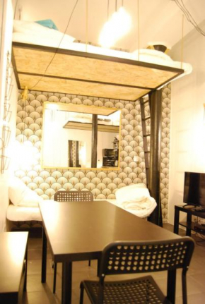 Nice 20m² district of BATIGNOLLES